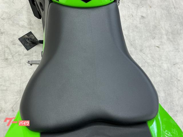 カワサキ Ninja ZX－25R SE 2021年モデル