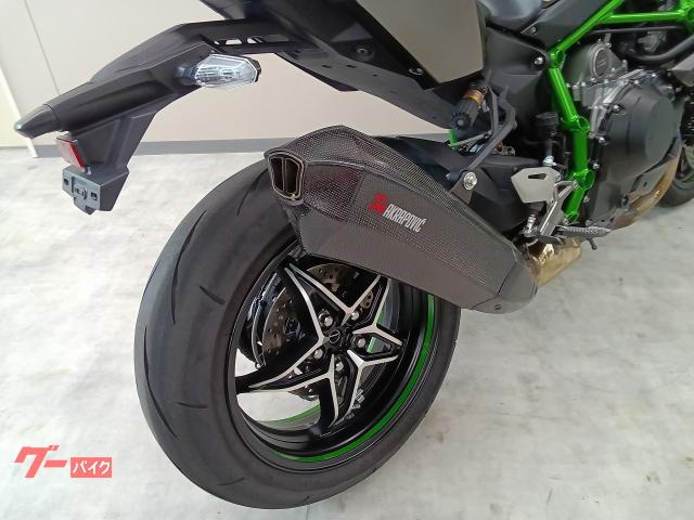 カワサキ Ninja H2 カーボン AKRAPOVICカーボン