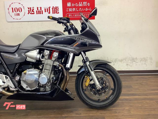 CB1300 ボルドール　SC54　2007年式　車検残有り　18,000km ホンダ CB1300スーパーボルドール 2007年式 SC54の諸元・スペック情報