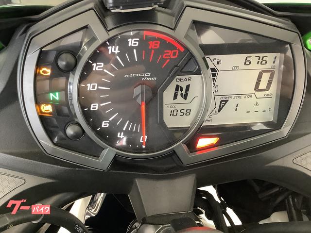 カワサキ Ninja ZX－25R SE リアフェンダーレス・エンジン