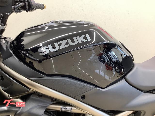 スズキ SV650 BEAMSマフラー・ビキニカウル・グラブバー装備