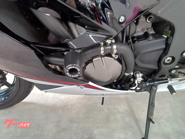 カワサキ Ninja ZX－6R トリックスター製エンジンスライダー