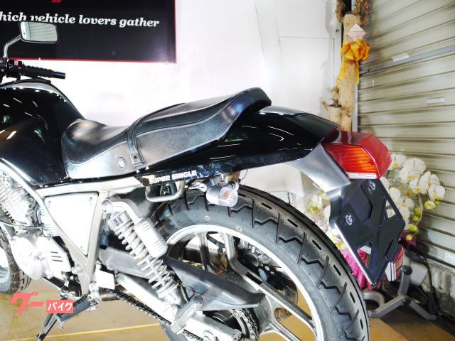 ヤマハ SRX600 1JK キックスタート 社外サイレンサー