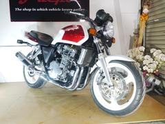 ホンダ　ＣＢ１０００Ｓｕｐｅｒ　Ｆｏｕｒ　ＢＩＧ１　ＳＣ３０　ＫＥＲＫＥＲ社製Ｋ４５マフラー　Ｒフェンダーレス　キャブレターモデル