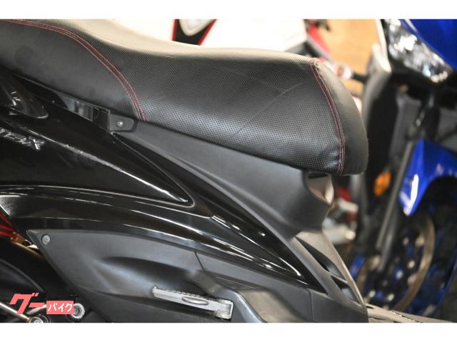 ヤマハ シグナスX SR 前後タイヤ新品 MAC－MRDマフラー