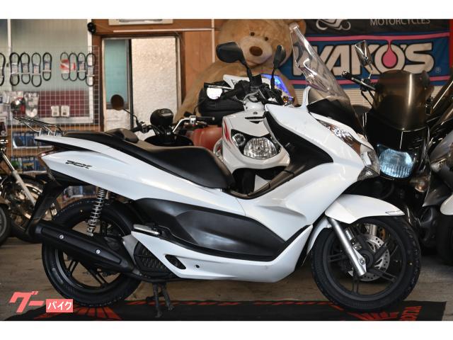 ＰＣＸ　前後タイヤ新品　ロングスクリーン　リアキャリア付き