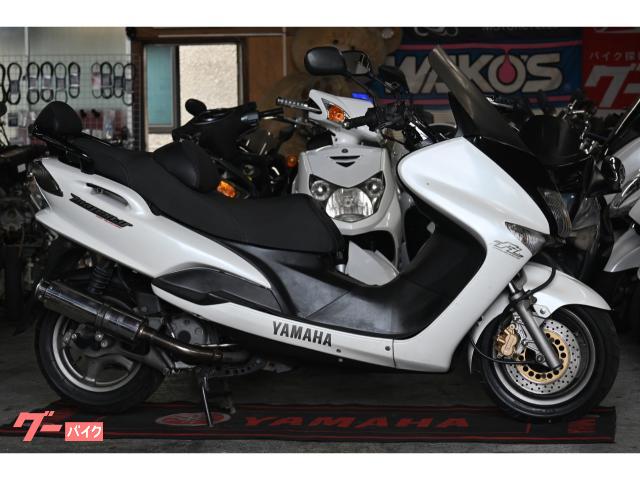 マジェスティ１２５ＦＩ　バーハン化　社外マフラー