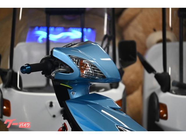 春セール❗️ シグナスx 車外マフラー　カスタム　現車確認可能　配送可能 ヤマハ シグナスX 2型 キャブモデル 社外マフラー カスタム車