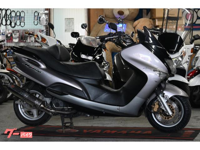 マジェスティ１２５ＦＩ　ヨシムラマフラー　フロントタイヤ新品　バーハン化