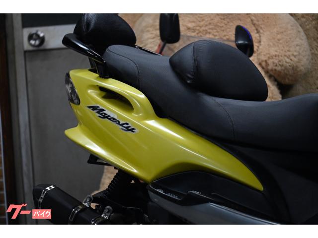 ヤマハ マジェスティ125FI 前後タイヤ新品 バーハン 空燃費計