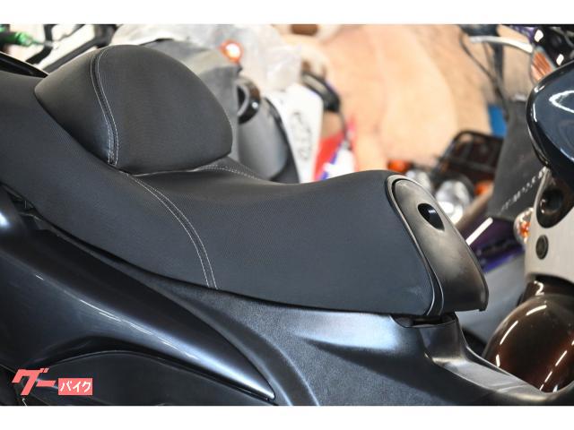 ヤマハ マジェスティ125FI カスタム車 バーハン BEAMS