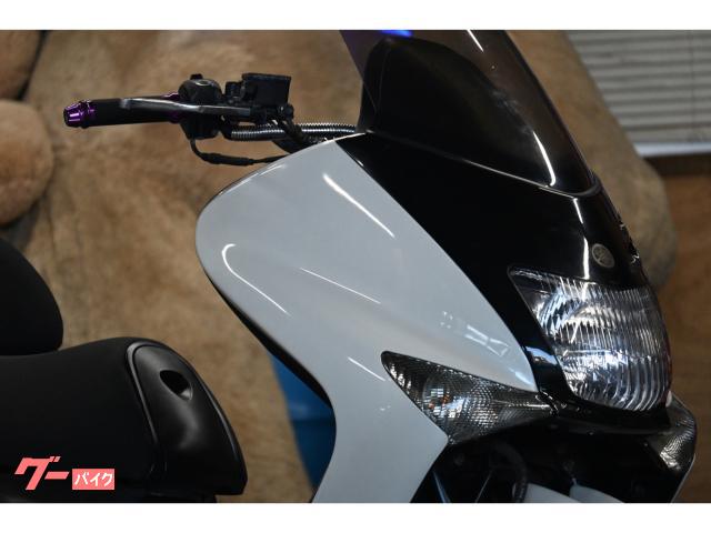 ☆マジェスティ125★14764km★タイヤ前後新品☆バーハン★社外マフラー☆外装新品★☆下取り全国配送も可能です☆彡 ヤマハ マジェスティ125 バーハン 前後タイヤ新品 カスタム車