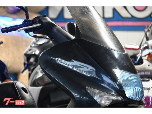 ヤマハ マジェスティ125FI ROSSOマフラー リアボックス付き