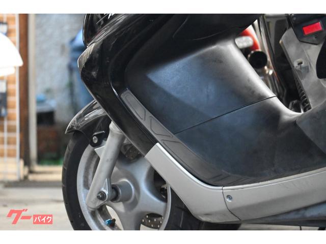 ヤマハ マジェスティ125FI ROSSOマフラー リアボックス付き