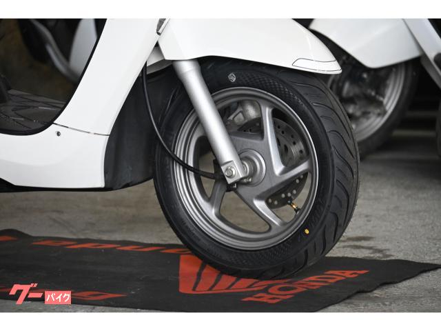 ホンダ リード・EX 110 前後タイヤ新品 後期型 リアボックス ホンダ リード・EX 110 前後タイヤ新品 後期型 リアボックス