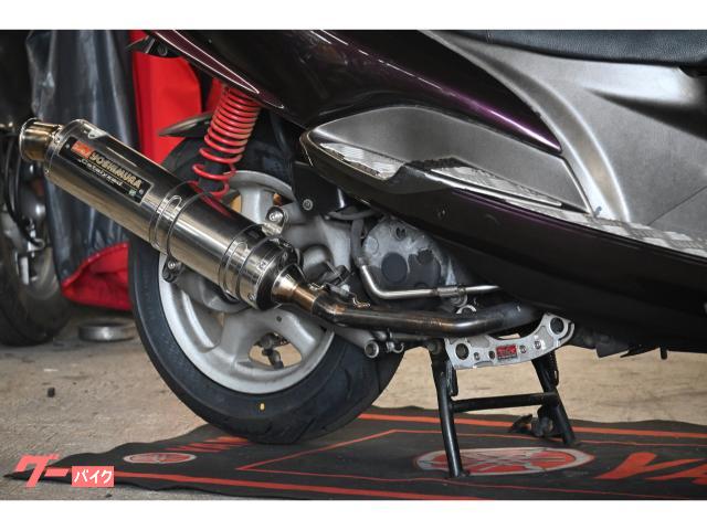 YOSHIMURA ヨシムラ マフラー　マジェスティ125 FI ヤマハ マジェスティ125FI ヨシムラマフラー Rタイヤ新品