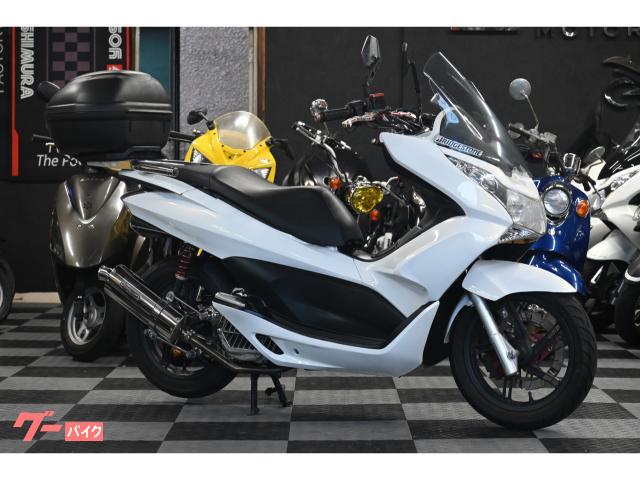 ＰＣＸ　キタコメーター　ＬＥＤ　ＴＡＫＥＧＡＷＡマフラー　リアボックス