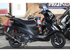 スズキ　アドレスＶ１２５Ｓ　リアキャリア　社外マフラー　ヒップアップ