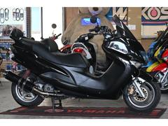 ヤマハ　マジェスティ１２５ＦＩ　　バーハン化　社外マフラー