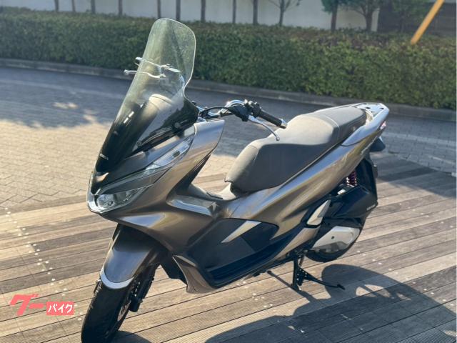ＰＣＸ　ＪＦ８１　バッテリー新品　ウィンドスクリーン付き　２０１８年モデル
