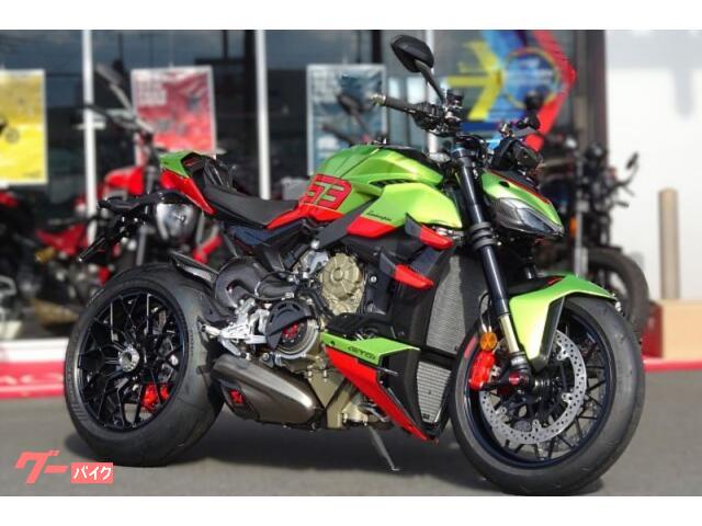 ストリートファイターＶ４ランボルギーニ　世界限定６３０台　未使用車