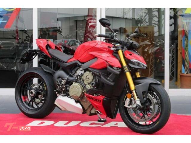 ストリートファイターＶ４Ｓ　ＥＴＣ車載器　ロ−シート　ヒーテッドグリップ装備