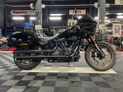 ＨＡＲＬＥＹ−ＤＡＶＩＤＳＯＮ　ＦＸＬＲＳＴ　ソフテイル　ローライダーＳＴ　登録済未使用車