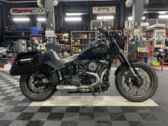 ＨＡＲＬＥＹ−ＤＡＶＩＤＳＯＮ　ＦＸＬＲＳ　ソフテイル　ローライダーＳ　マフラー　エアークリーナー　カムシャフト交換　コンピューターチューニング済み