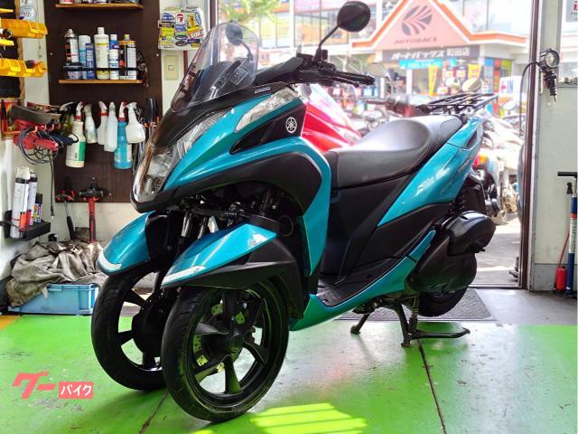トリシティ　ＳＥＣ１Ｊ　ダンロップＤ３０７タイヤ前後新品交換　駆動系メンテナンス済み　　ＬＥＤヘッドライト　グリップヒーター付き