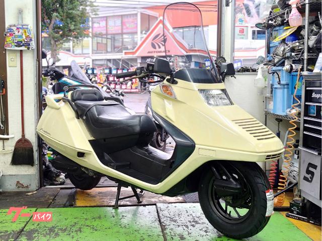 フュージョンＳＥ　タイヤ前後新品　ドライブベルト新品　ＧＩＶＩスクリーン　ブレーキ・キャブレタ分解整備済み　ＬＥＤライト　ミラー