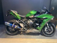 カワサキ　Ｎｉｎｊａ　Ｈ２　ＳＸ　ＳＥ＋　ＢＥＥＴスリップオンマフラー／ＥＴＣ／グリップヒーター