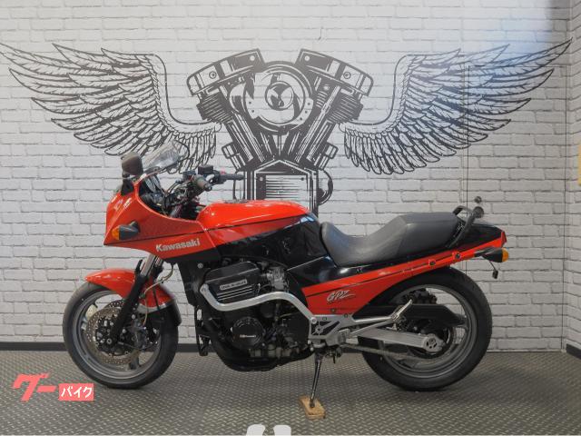 GPz900r a14 補強入りフレーム D.F.C.TypeⅠ- GPZ900R Ninja対Ninja編 | オートマジック