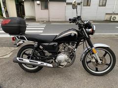 ヤマハ　ＹＢ１２５ＳＰ　Ｒボックス付き