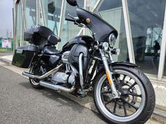 ＨＡＲＬＥＹ−ＤＡＶＩＤＳＯＮ　ＸＬ８８３Ｌ　スーパーローツーリング仕様　ＡＢＳ　ＥＴＣ　Ｒｉｎｅｈａｒｔマフラー　ＬＥＤヘッドライト　シート　リアサス
