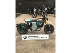 ＢＭＷ　ＣＥ０２