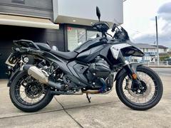 ＢＭＷ　Ｒ１３００ＧＳ　ツーリングパッケージ　ＡＣＣアクティブクルーズコントロール　アダプティブ車高調整　車線変更警告　追突防止警告