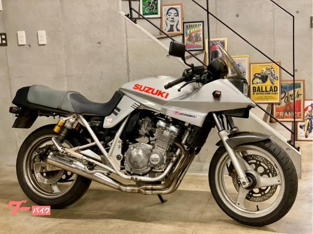 ＧＳＸ２５０Ｓ　ＫＡＴＡＮＡ　シルバー　ヨシムラサイクロン　オーリンズ