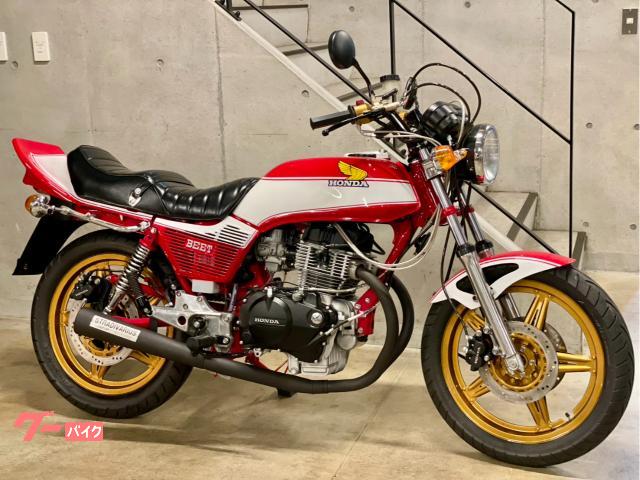 スーパーホーク　中部限定カラー　セミレストア車両　フレームエンジンＮＥＷペイント　ストラディバリウスメガホン　ＢＥＥＴ