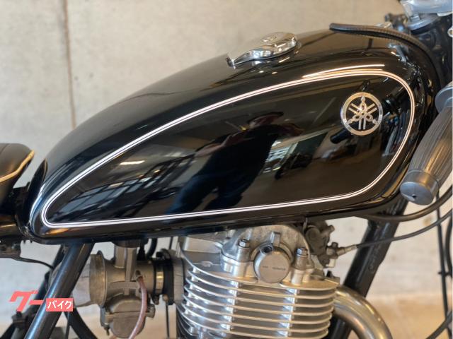 NO.3815　ＳＲ４００　空冷４サイクル単気筒　ＦＩ車　セパハン　バックステップ　ステンレスマフラー　ブラック　☆彡 ヤマハ SR400 ブラック 空冷単気筒 セパハン バックステップ