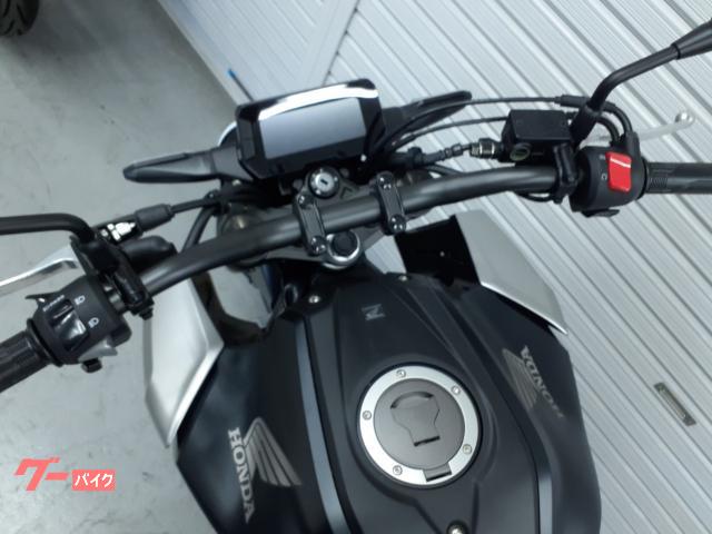 ホンダ CB125R マットガンパウダーブラックメタリック