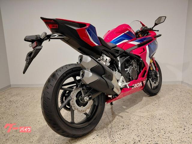 Honda CBR250RR ABS 2025 — миниатюра 3