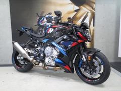 ＢＭＷ　Ｍ１０００Ｒ　カーボンホイール　ＥＴＣ２．０　クルーズコントロール　グリップヒーター　ビレット・バーエンドミラー／レバー