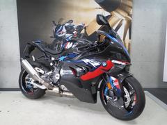 ＢＭＷ　Ｍ１０００ＲＲ　Ｍモータースポーツ／カーボン　２０２４モデル・カーボンホイール・クルーズＣｎｔｌ・グリップヒーター・ＥＴＣ２．０