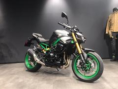 カワサキ　Ｚ９００　ＳＥ　２０２６年モデル　オーリンズリアサスペンション・ブレンボ製フロントブレーキキャリパー標準装備車両