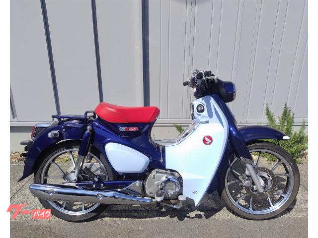 スーパーカブＣ１２５　ＪＡ４８　ワンオーナー・スマートキー・センターキャリア装備・メットホルダー付き