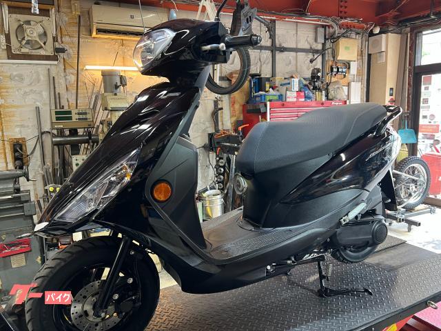 ＡＸＩＳ　Ｚ　２０２２年モデル　ワンオーナー車両　ノーマル車　スペアーキーあり　ＦＩ　１２５ＣＣ