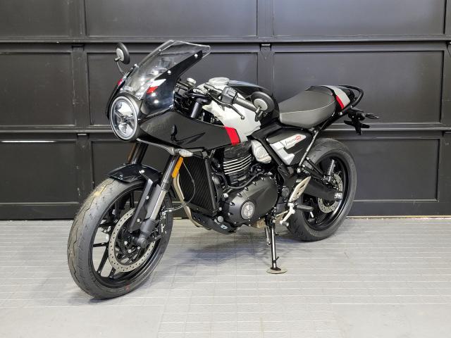 スラクストン400