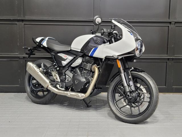 スラクストン400