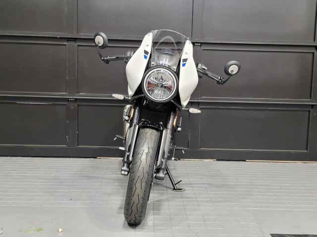 スラクストン400