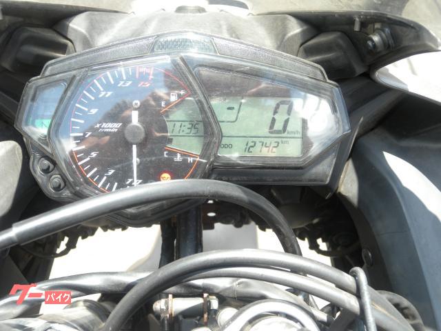 ヤマハ YZF－R25 RG10J FI ノーマル 前後ディスク
